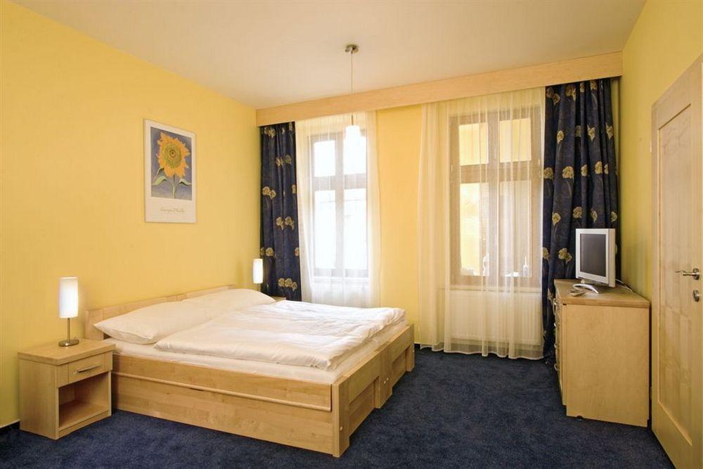 Andel Apartments Praha Luaran gambar