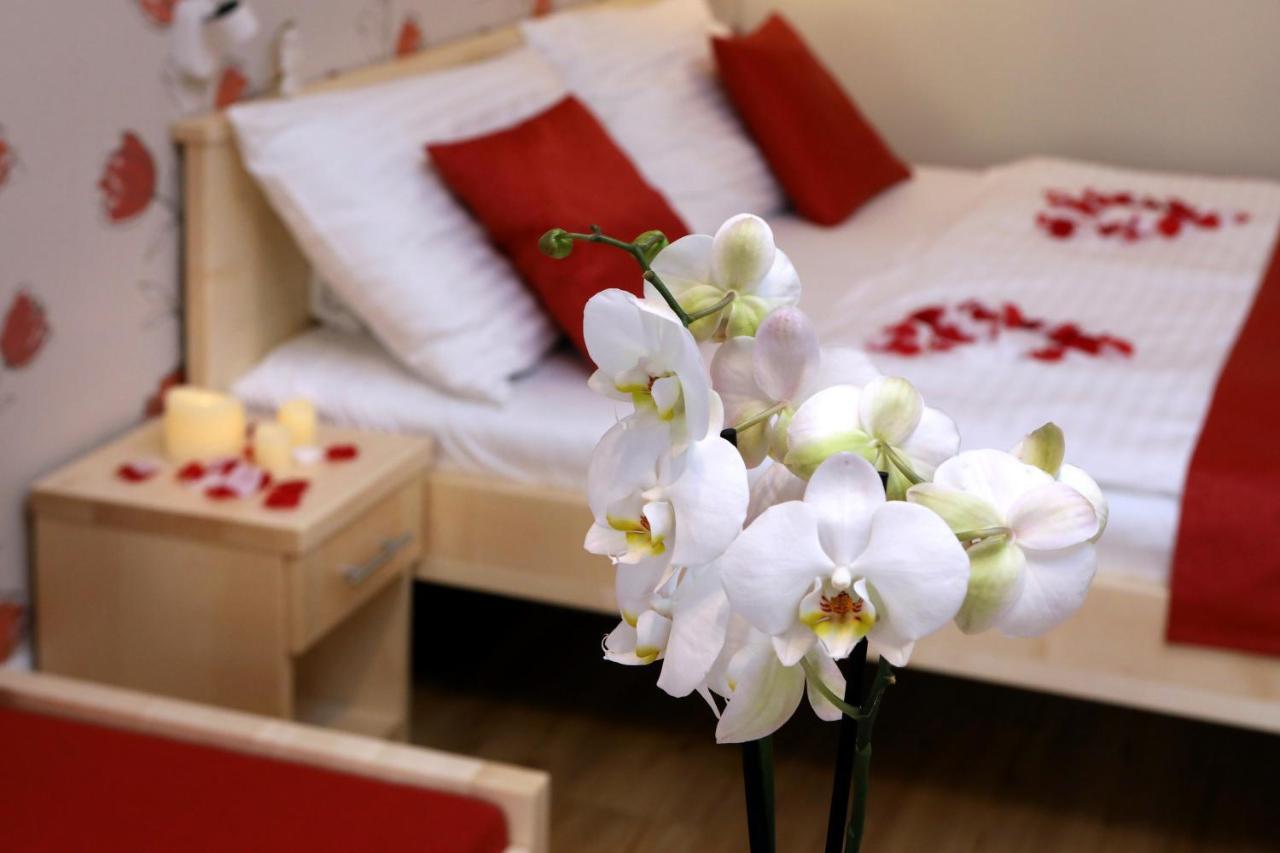 Andel Apartments Praha Luaran gambar
